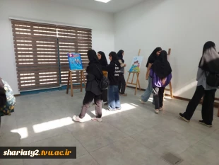 افتتاحیه دوازدهمین نمایشگاه پوستر پیام آور مهربانی ها در مرکز نوآوری 5