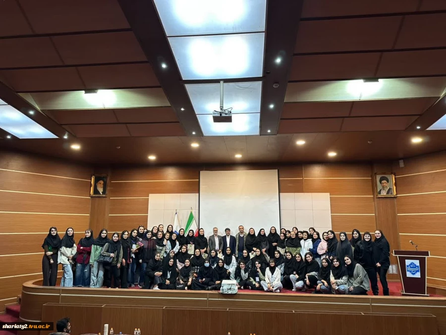 سمینار"از طرح تا تحقق روایت یک شهرساز در میدان عمل" به مناسبت روز جهانی شهرسازی و هفته کارآفرینی"  4